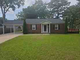 1106 Park Dr - Photo 1 of 1