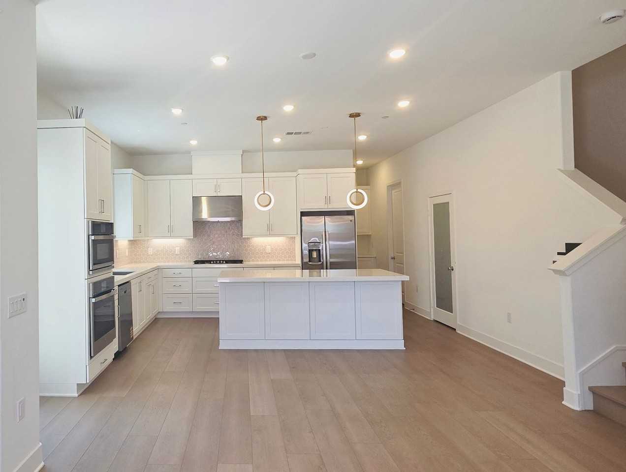 631 Gadwall - Photo 6 of 36