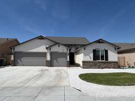 featured image of 2026 Sherbrook Ave