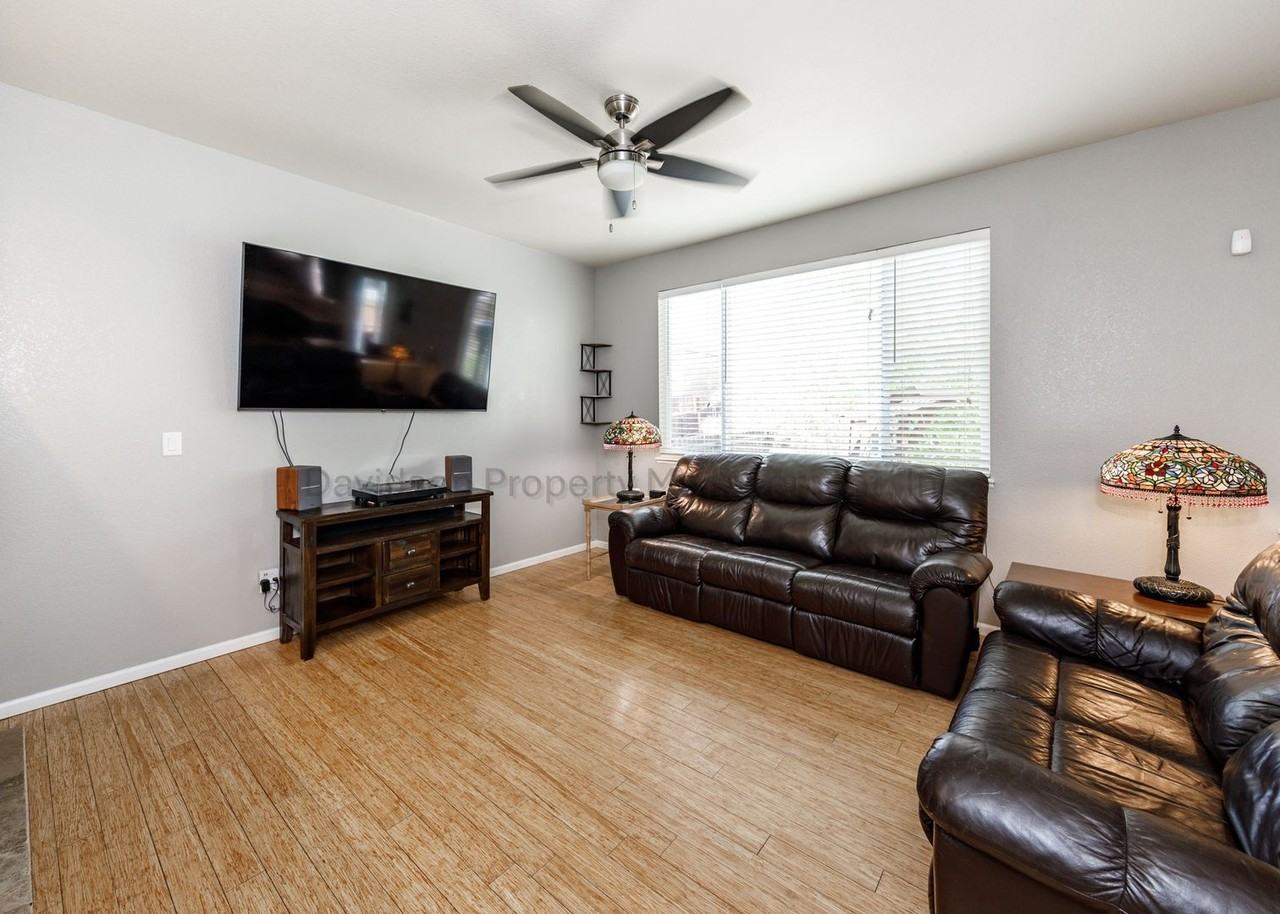 7724 Canyon Oak Dr - Photo 5 of 22