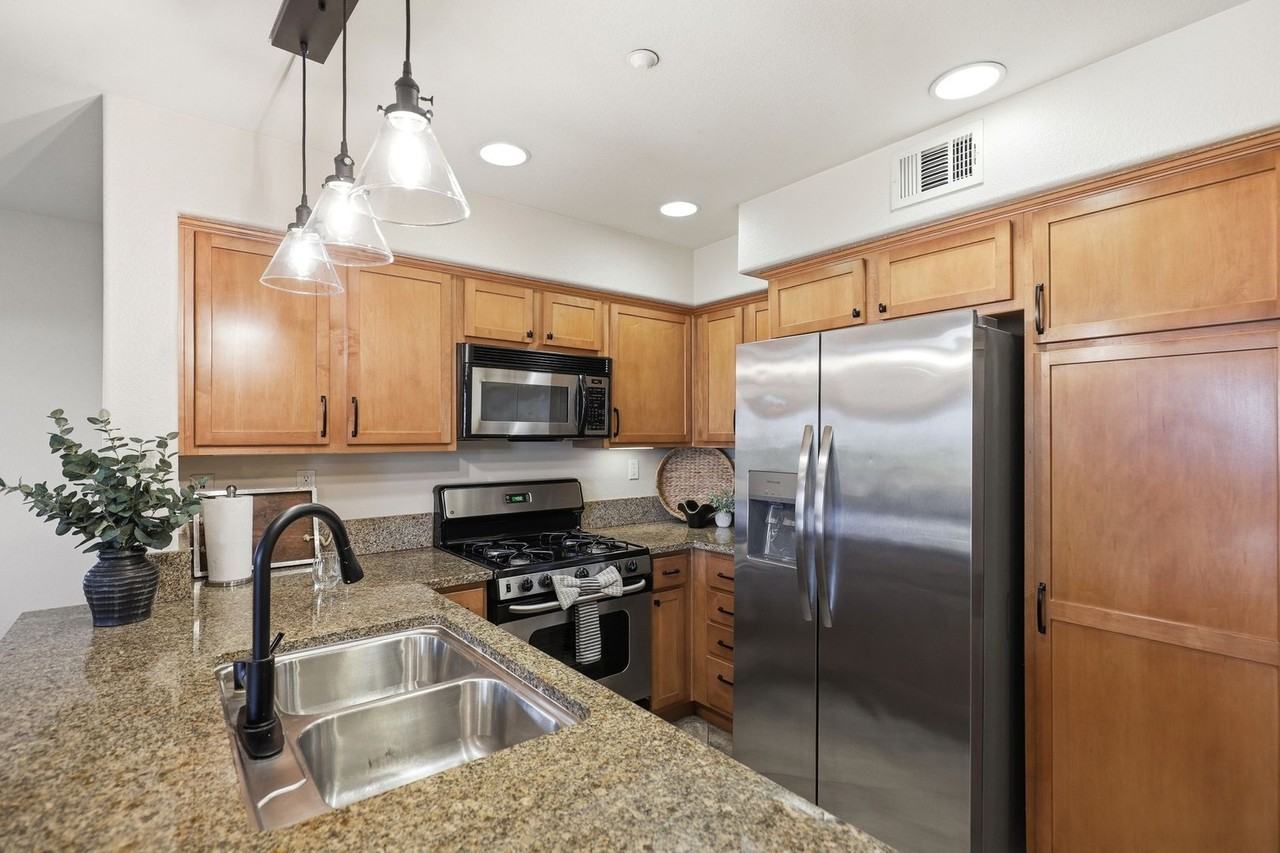 3470 Spring Tide Ter - Photo 3 of 50