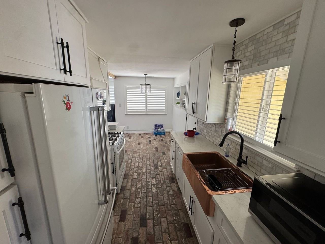 1250 Cape Cod Way - Photo 3 of 22