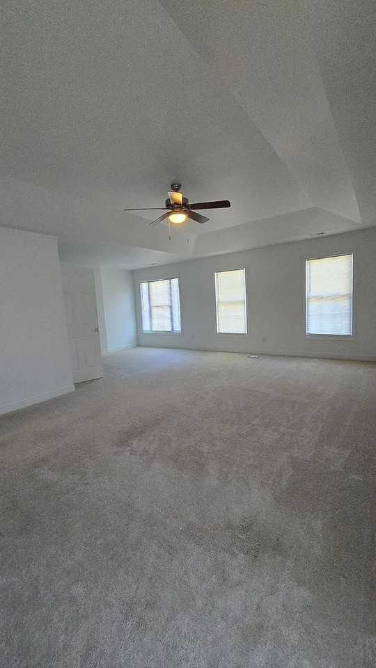 5591 Scotsview Dr - Photo 7 of 22
