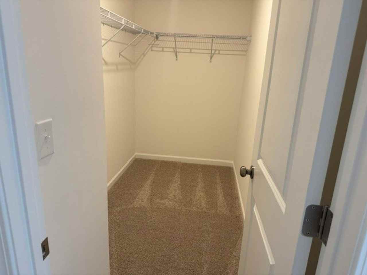 2174 Clifton Rd - Photo 3 of 33