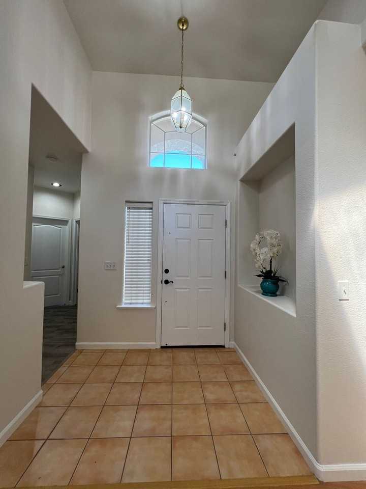 5835 W Athens Ave - Photo 7 of 23