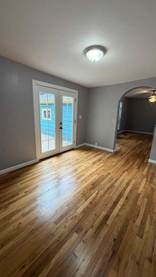 824 Lincoln Ave - Photo 6 of 21