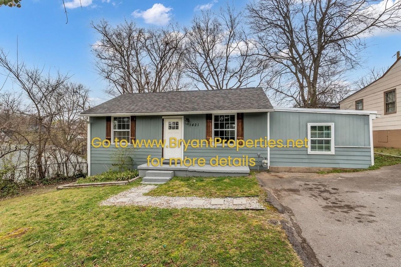 1421 Electric Ave - Photo 4 of 30