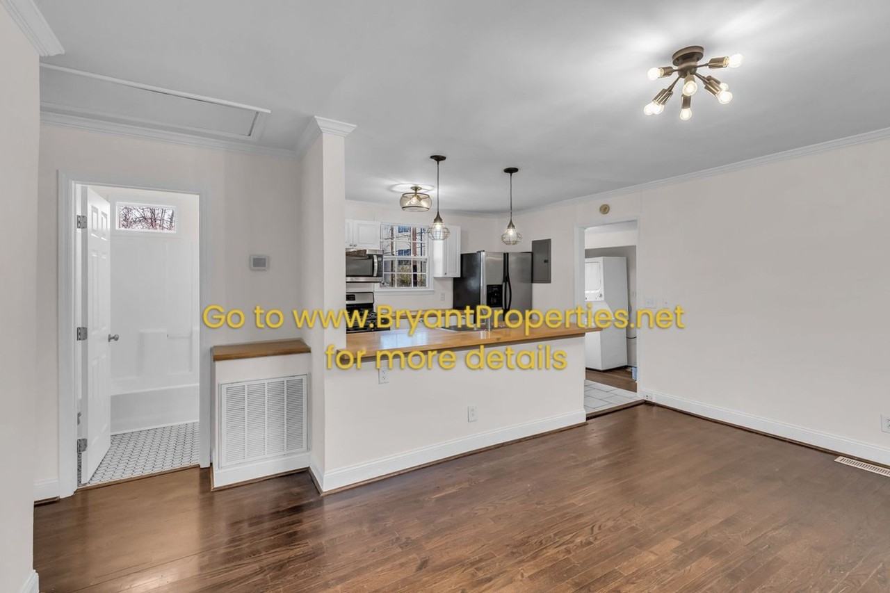1421 Electric Ave - Photo 6 of 30