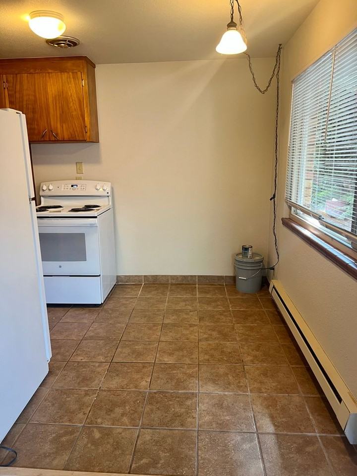 6525 24th Ave Nw #3 - Photo 6 of 11