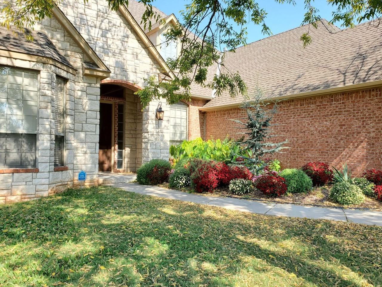 3341 Heritage Green Cir - Photo 5 of 35