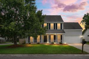 featured image of 3274 Middleburry Ln