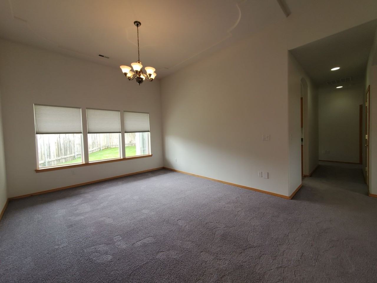264 Thyme Cir - Photo 4 of 29