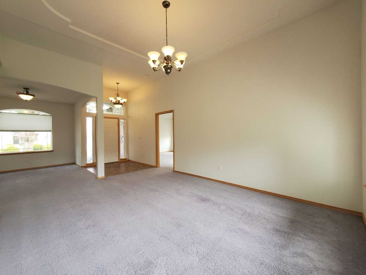 264 Thyme Cir - Photo 5 of 29