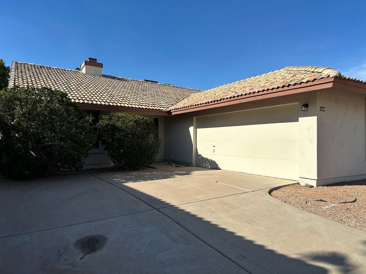 1430 W Camino Ct - Photo 2 of 23