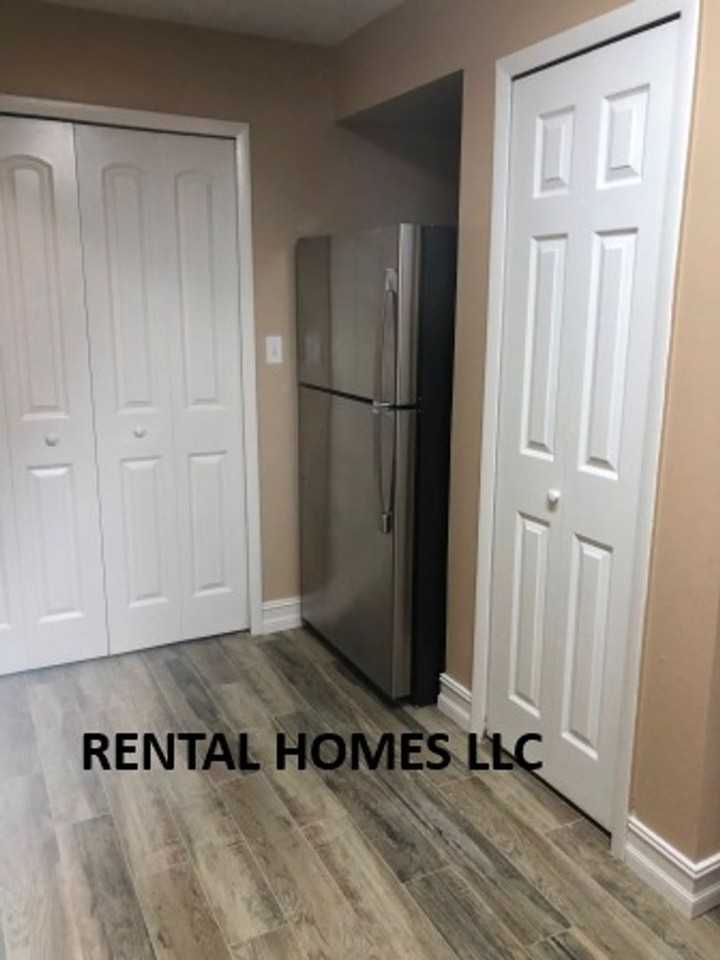 1359 Sophie Blvd - Photo 5 of 18