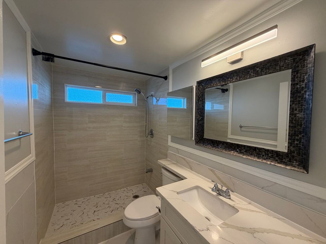 3888 Sierra Dr - Photo 5 of 9