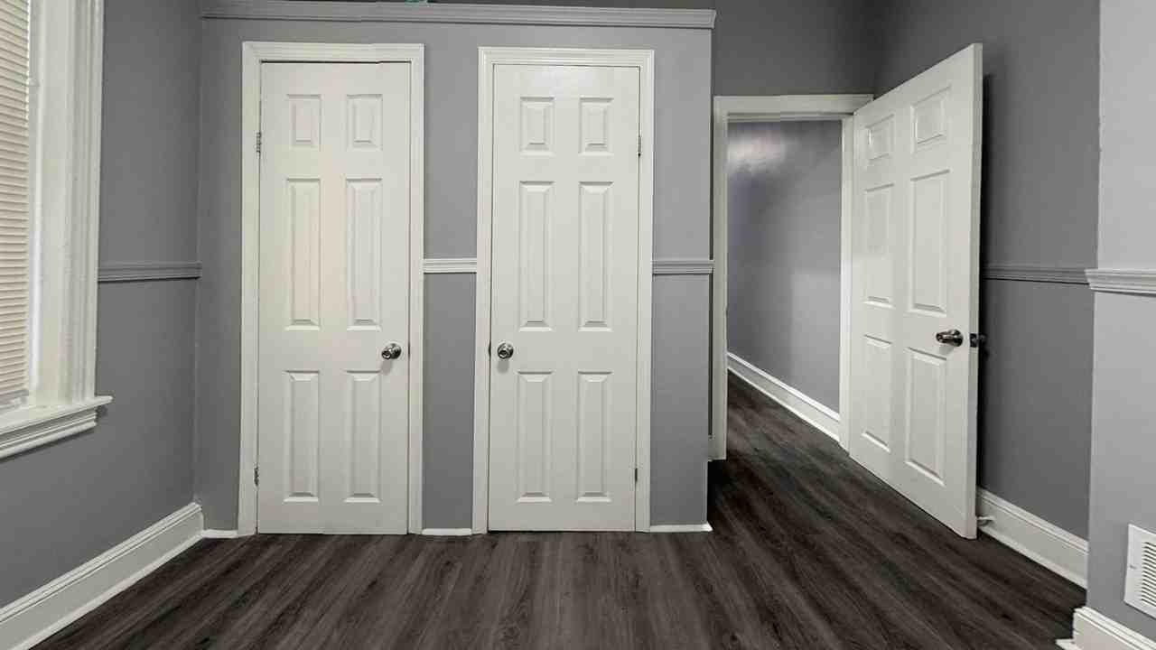 3740 N Park Ave - Photo 5 of 19