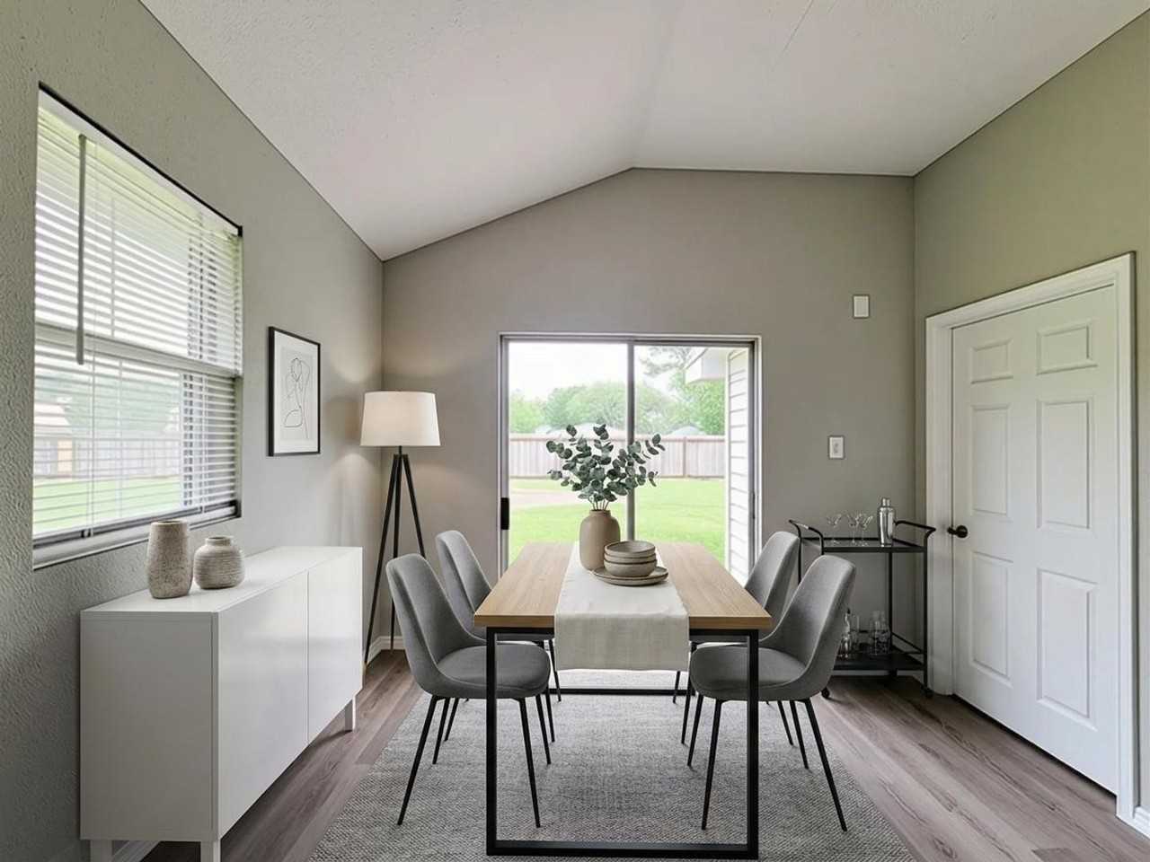 15814 Murrelet Ct - Photo 4 of 42