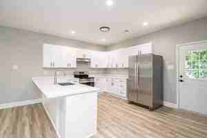 featured image of 2201 W 3rd St