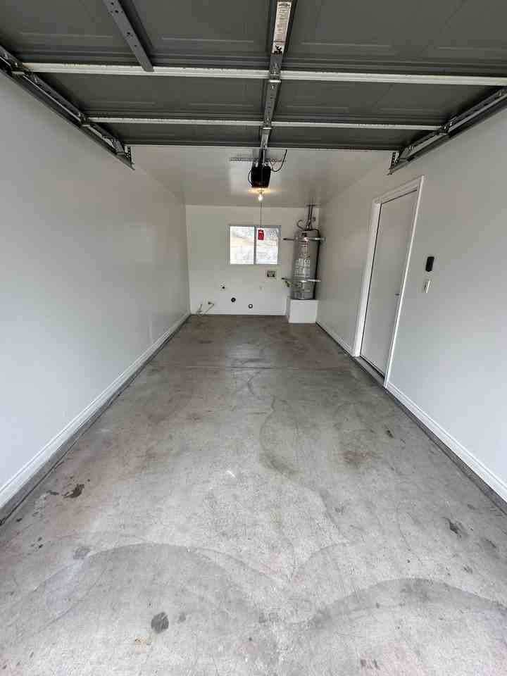 758 Greenwood Meadow Bakersfield, CA 93308 - Photo 5 of 10