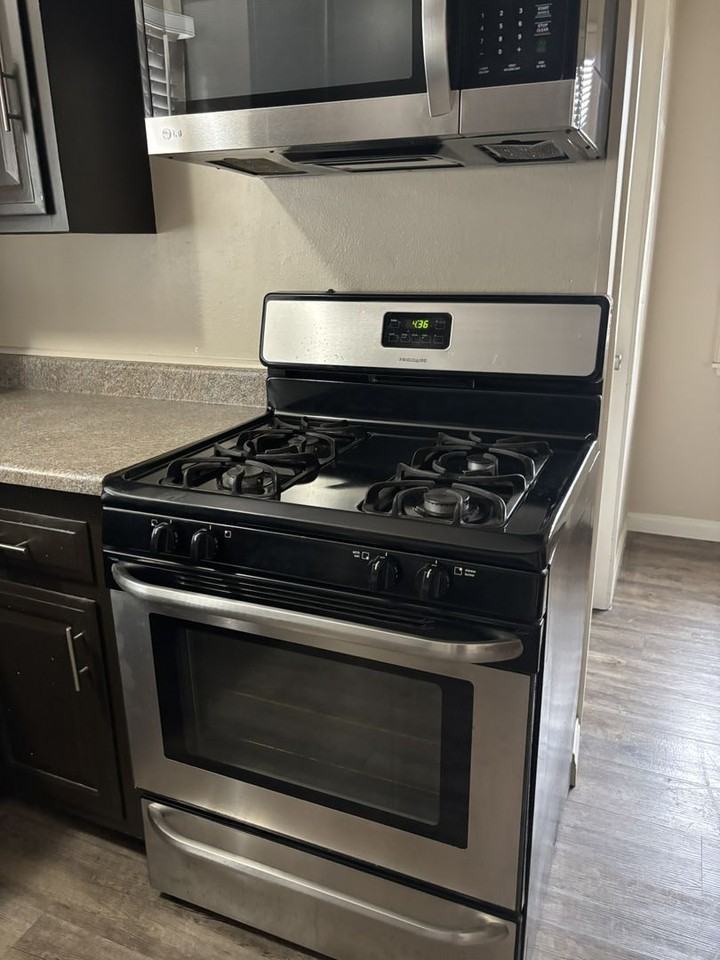 12704 Grayling Ave - Photo 6 of 13