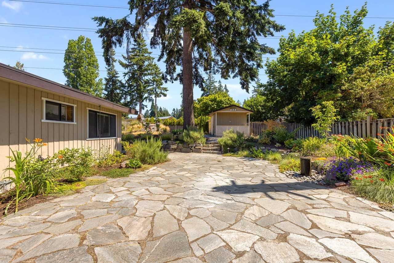 3726 136th Ave Se - Photo 4 of 29