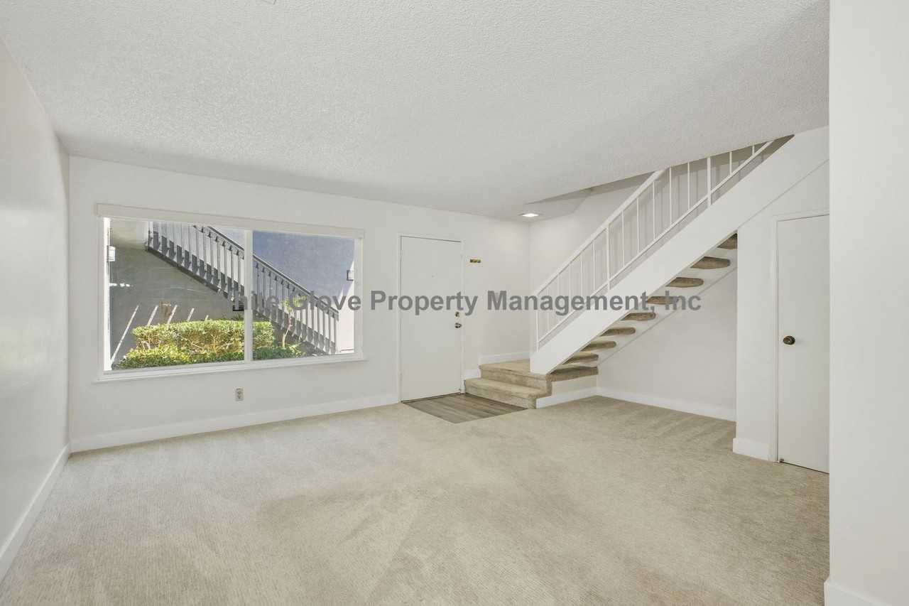 9596 Bickley Dr - Photo 5 of 18