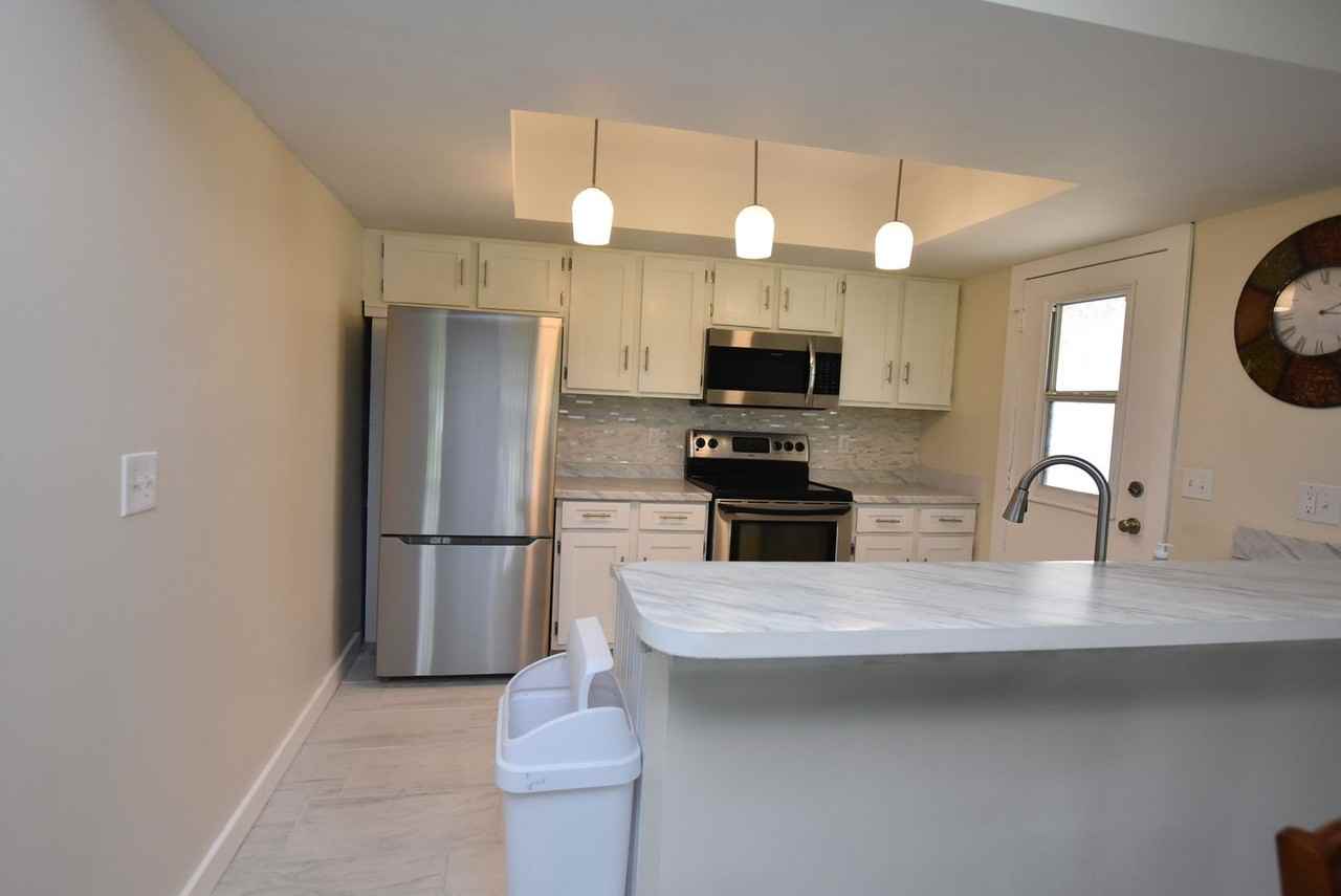 4825 Loretta Ln - Photo 6 of 26