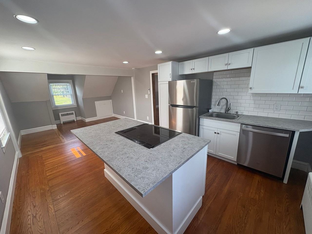 1822 Mineral Spring Ave - Photo 3 of 12