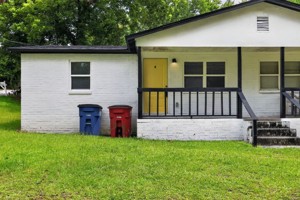 featured image of 1626 Telfair Street Ln