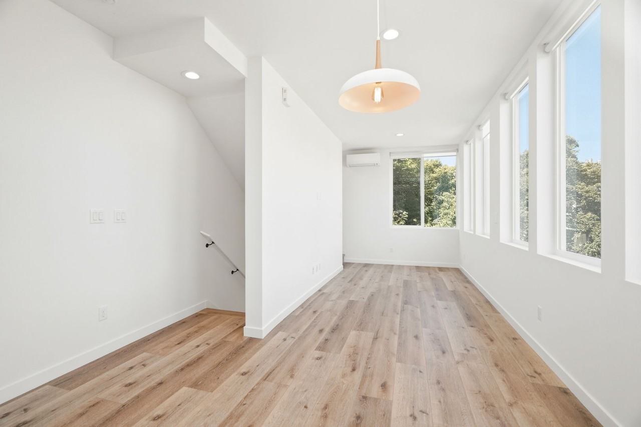8823 9th Ave Sw #A - Photo 6 of 24