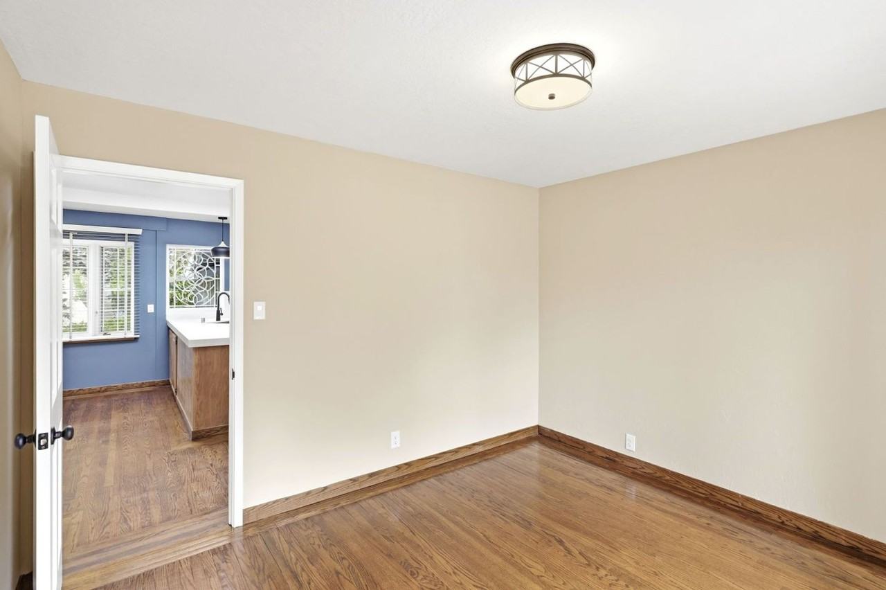 2973 Arguello Dr - Photo 4 of 27