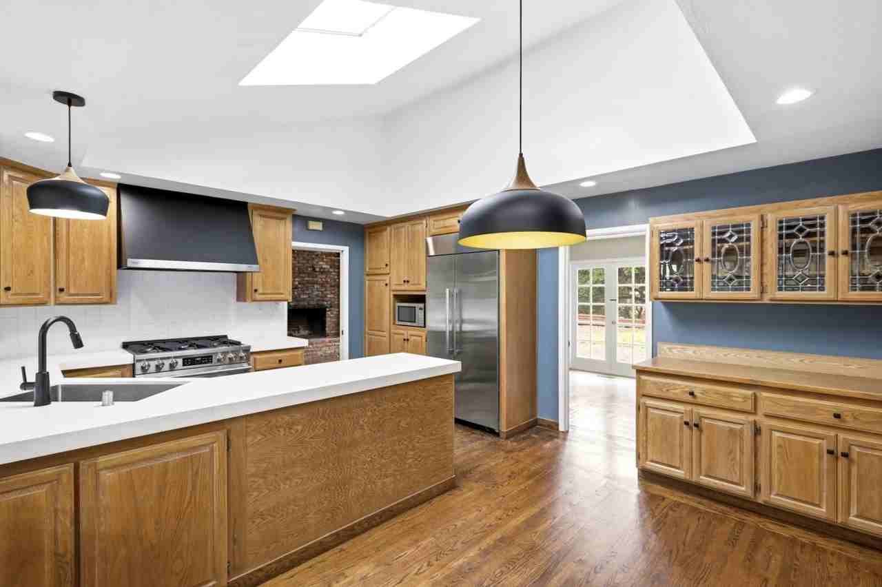 2973 Arguello Dr - Photo 7 of 27