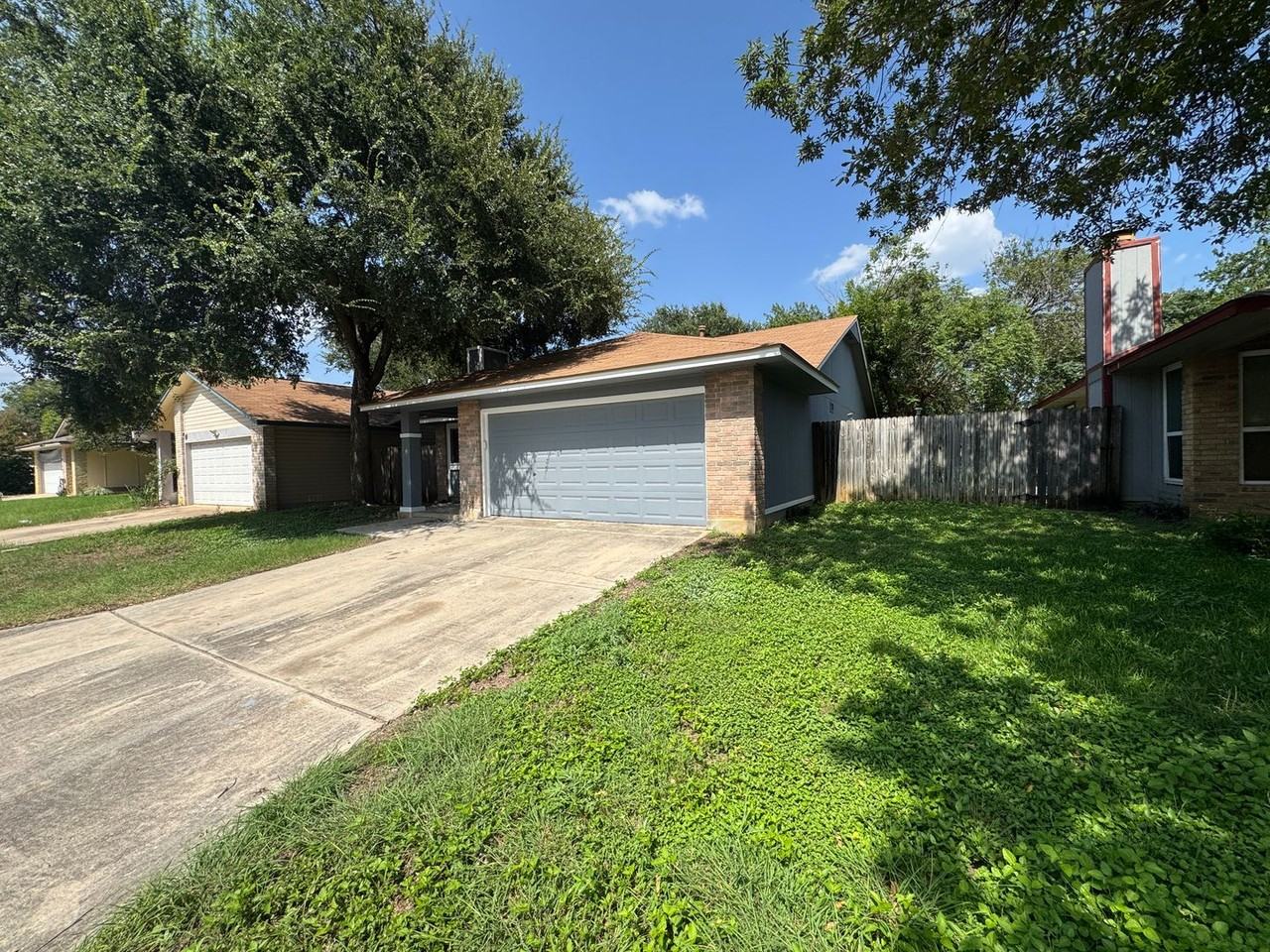 10138 Inridge - Photo 2 of 48
