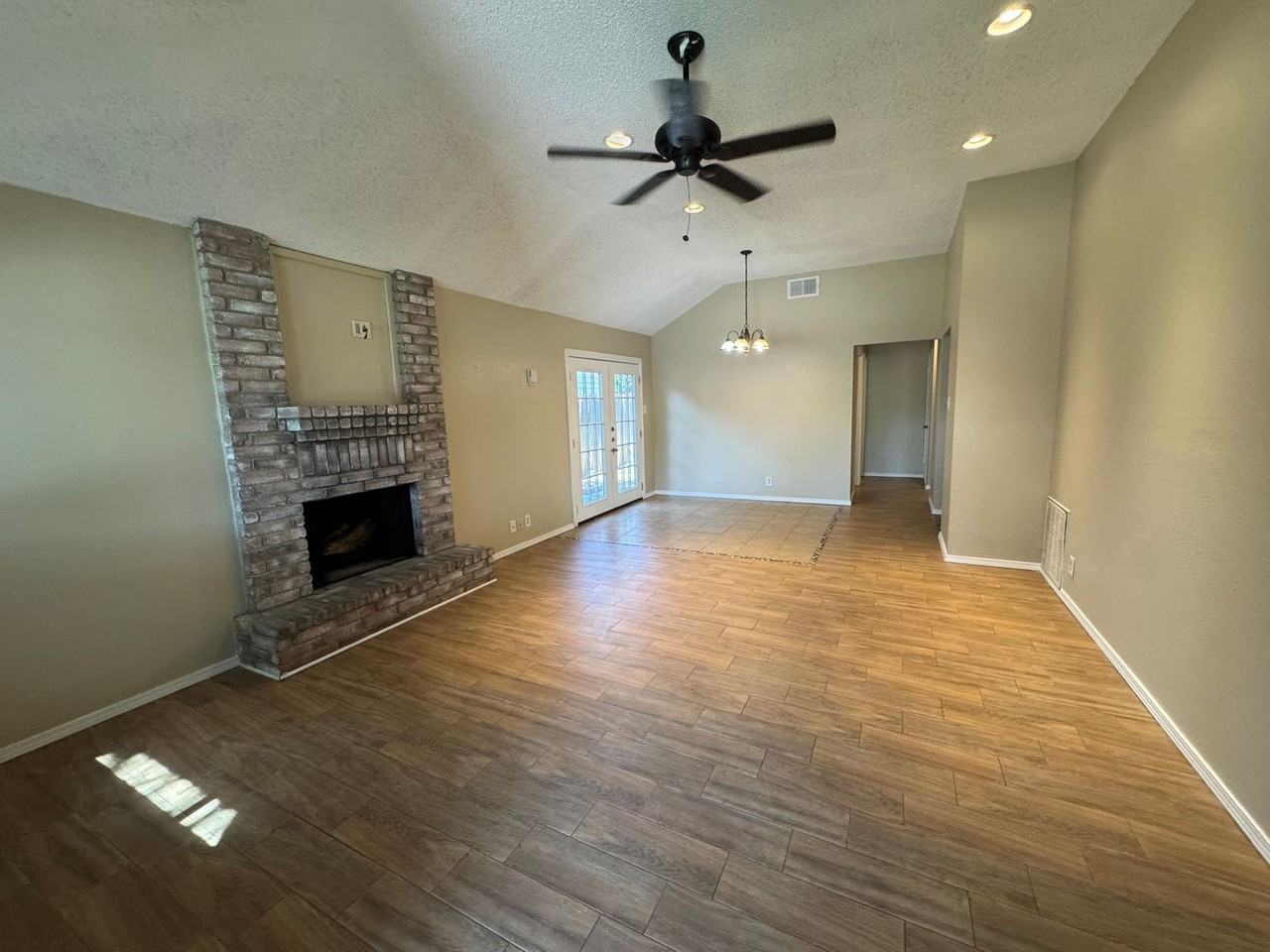 10138 Inridge - Photo 5 of 48
