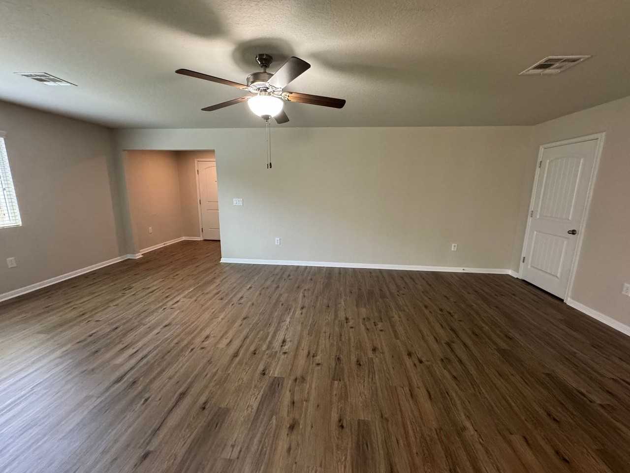 10106 Relic Oaks - Photo 4 of 39
