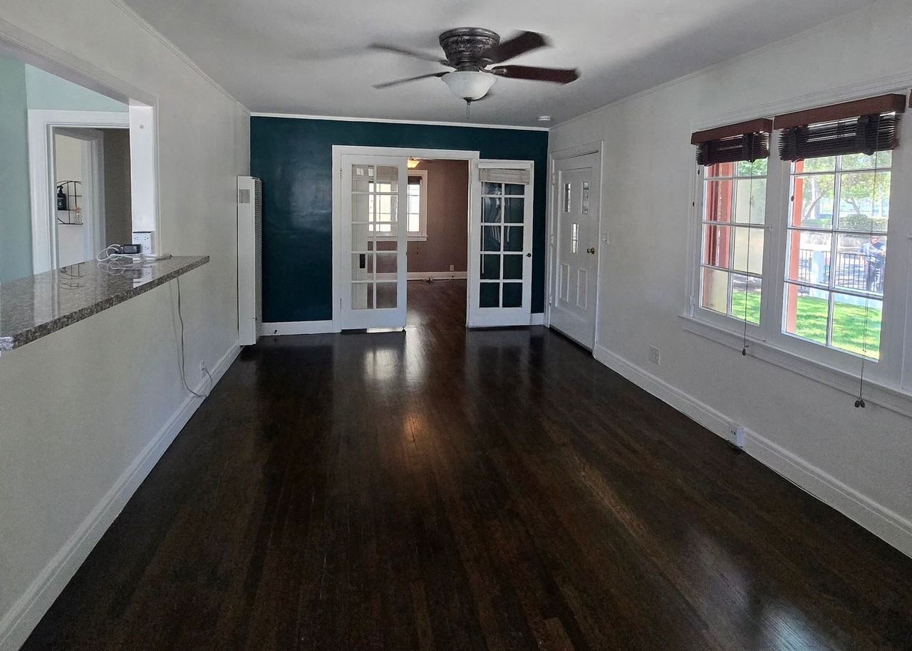 1692 N Marengo Ave - Photo 5 of 22