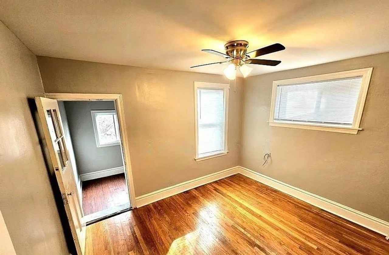 3712 Winnebago St - Photo 5 of 10