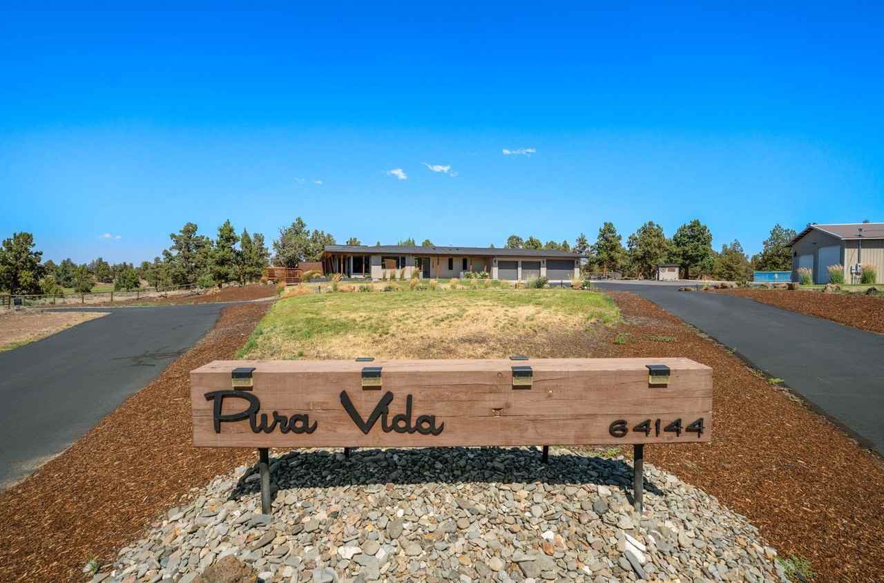 64144 Pioneer Loop - Photo 2 of 50