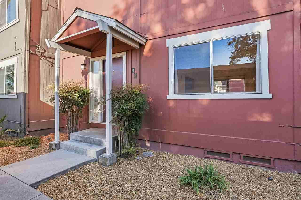 532 Tyrella Ave - Photo 2 of 28