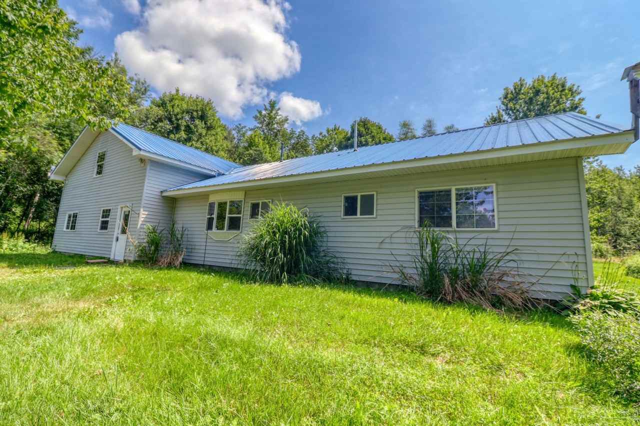 10066 Point Rock Rd - Photo 4 of 38