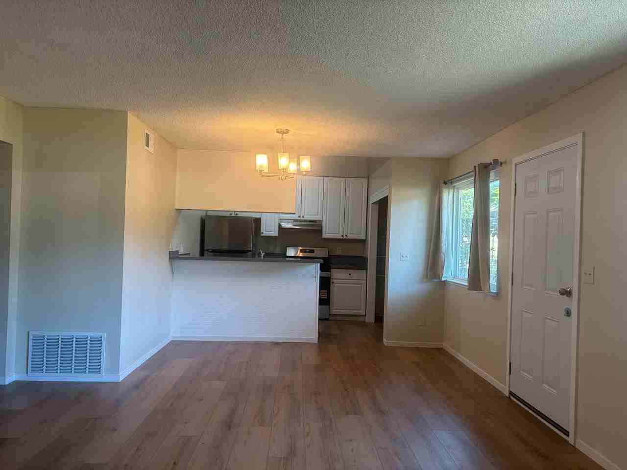 11493 Quartz Dr - Photo 2 of 4