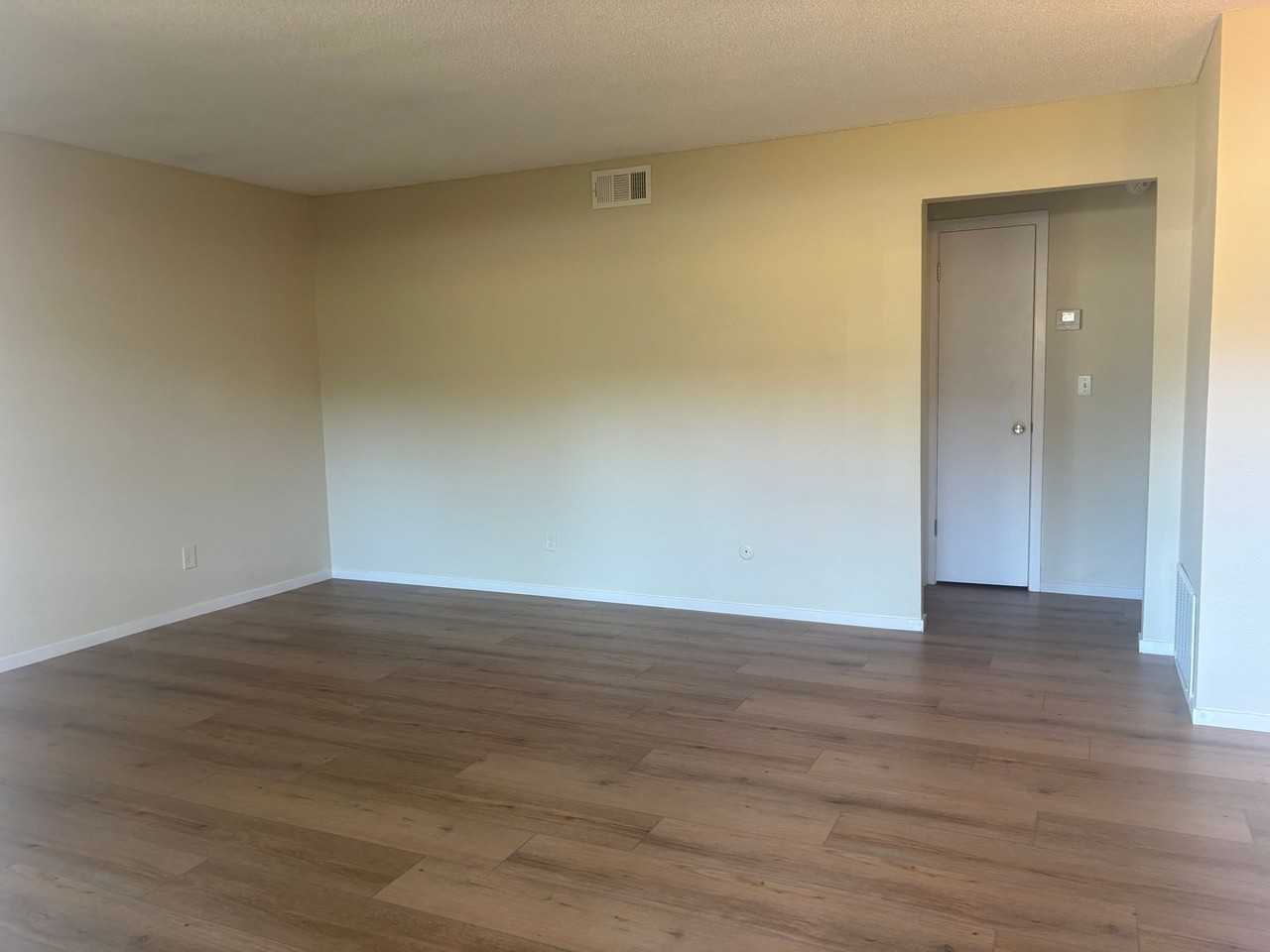 11493 Quartz Dr - Photo 4 of 4