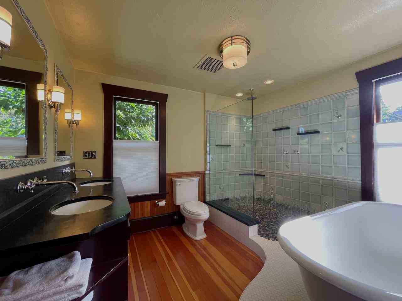 3100 Se Alder Ct - Photo 4 of 23