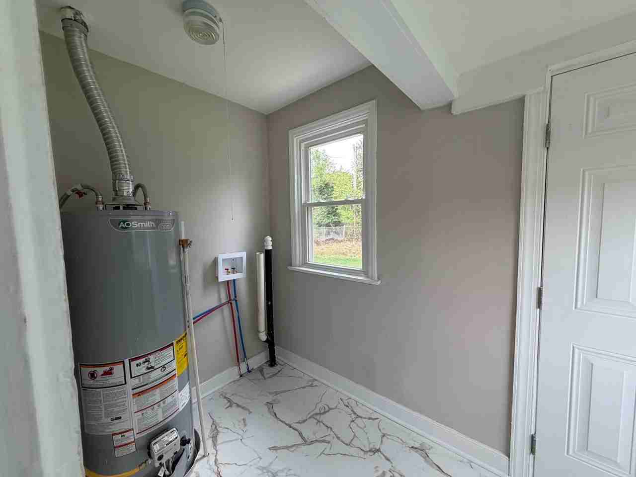 3912 Pinalto Dr - Photo 6 of 21