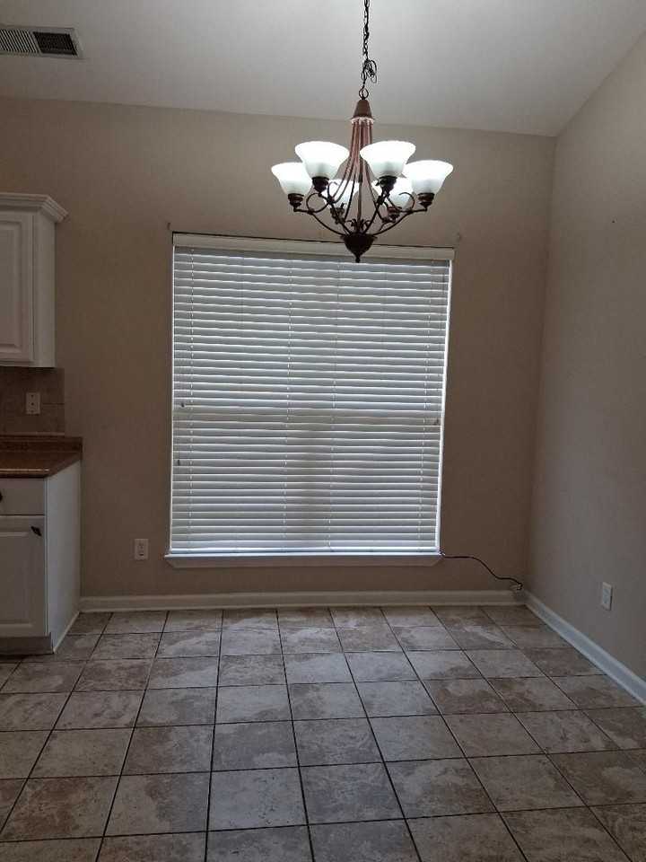 6133 Letson Farms Dr - Photo 4 of 9