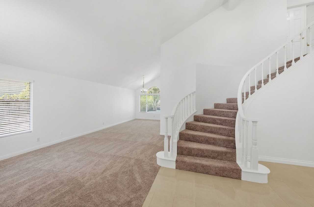 22148 Pamplico Dr - Photo 4 of 39