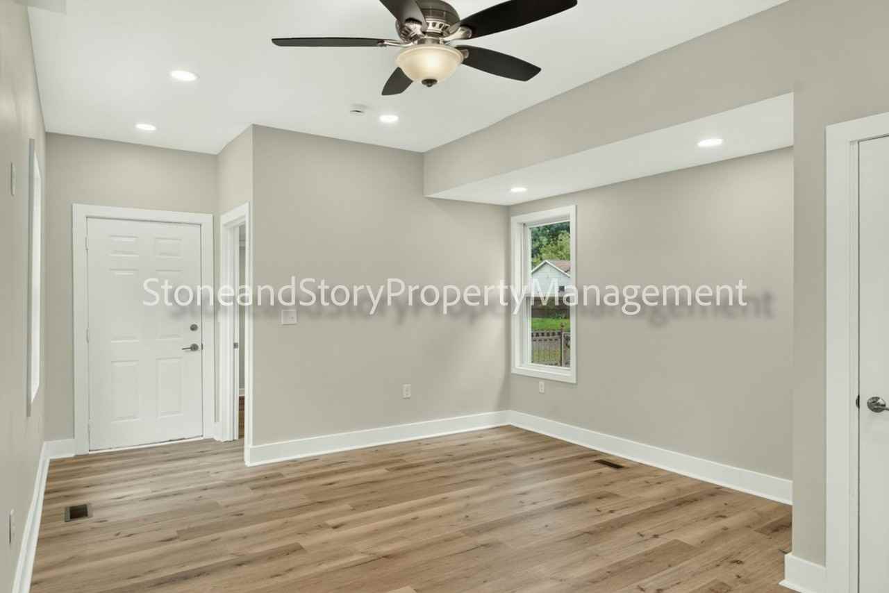 414 Ne Grattan St - Photo 6 of 30