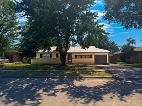 2103 W Columbine Ln - Photo 1 of 1