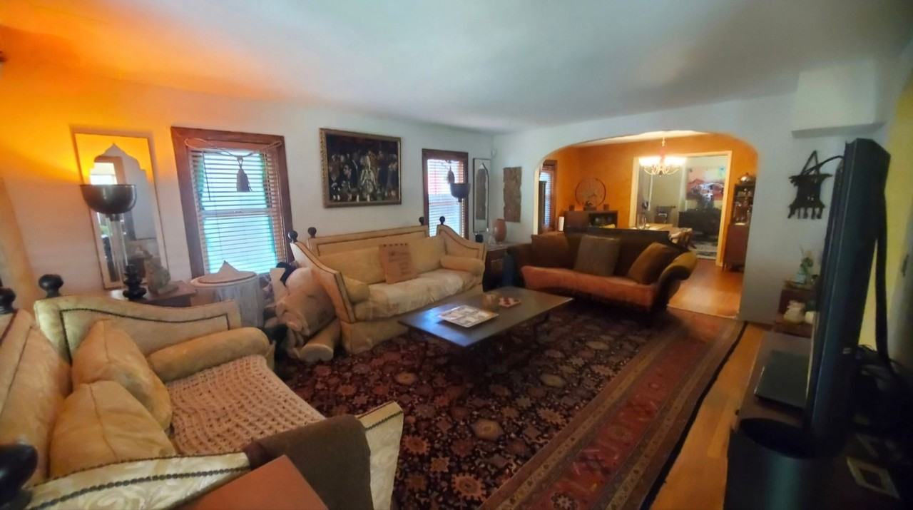 215 N Palmway - Photo 7 of 25